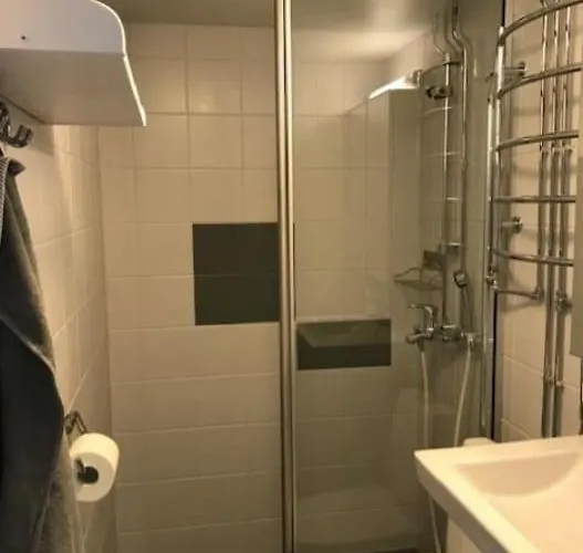 Kotimaailma - Ihastuttava Kaksio Munkkivuoresta Appartement Helsinki